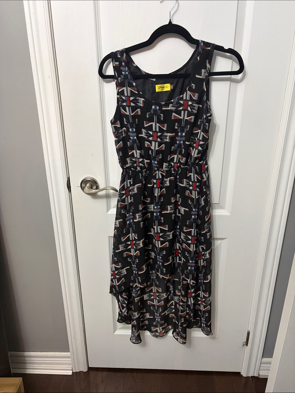 Sleeveless Black Print Midi Dress by No Brand